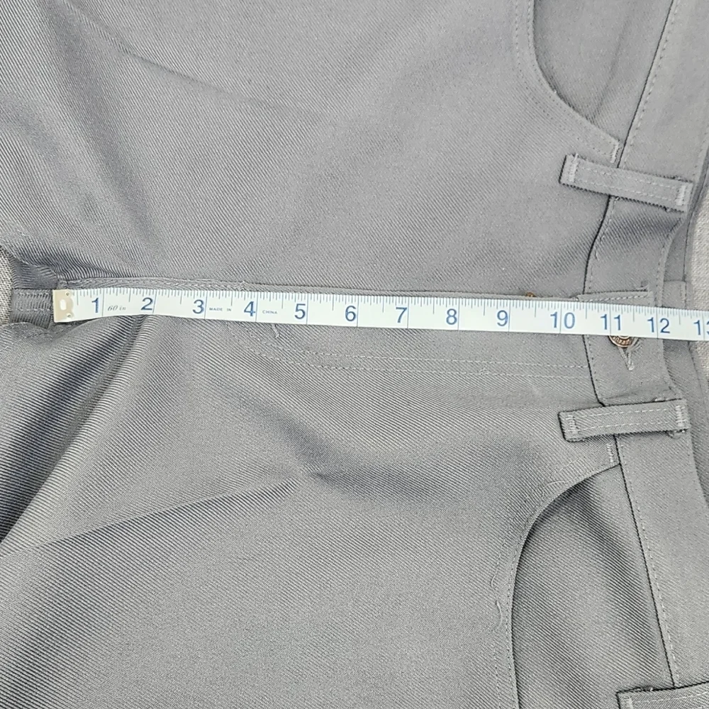 Vintage Levi's Polyester Creased CROPPED Grey Pants. 34 × 24.